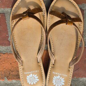 Yellow Box Women's Aesy  Slip on Flip Flop Slide Sandals Shoes Tan Size 7.5